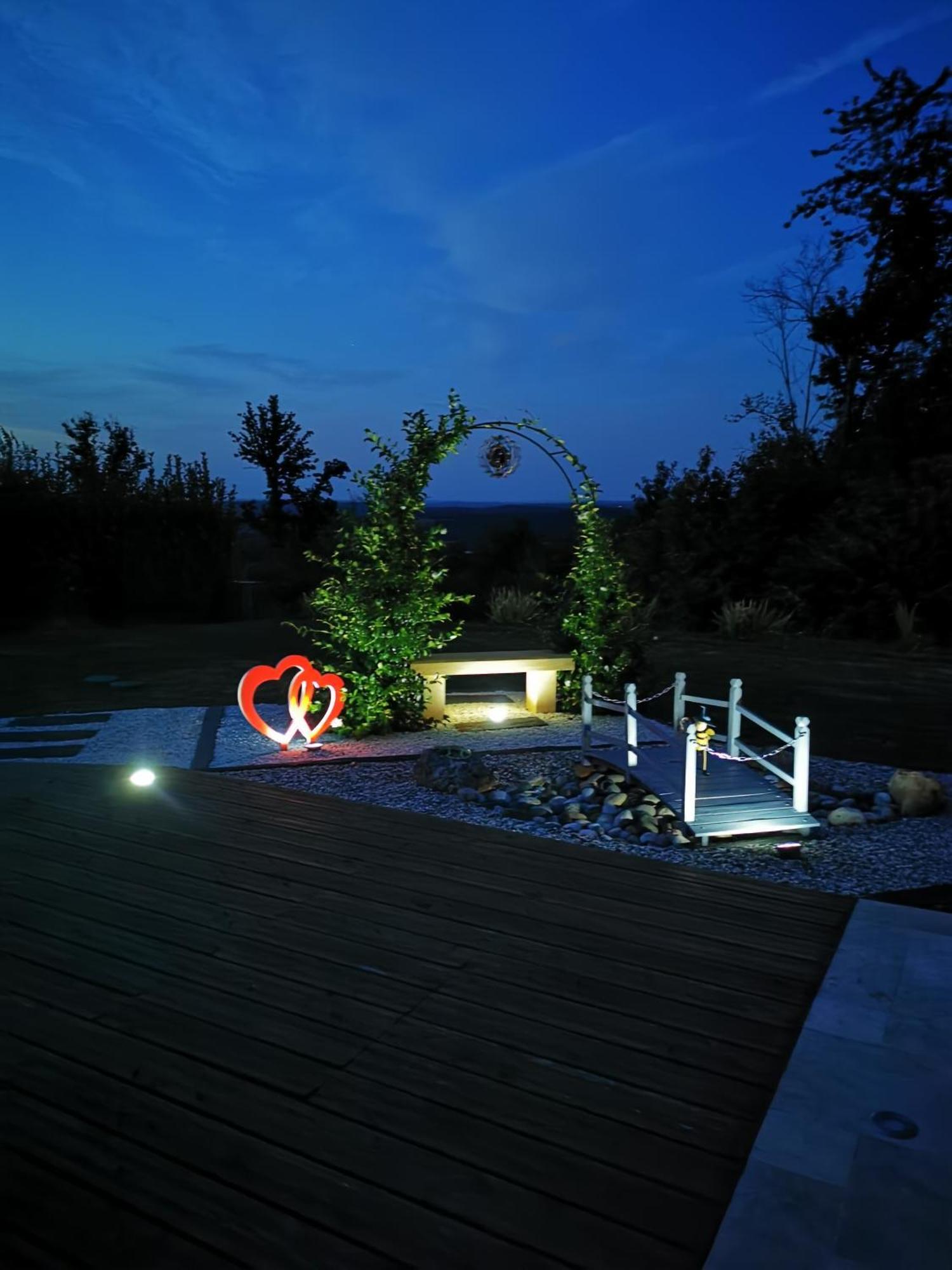 "Notre Bastide" Maison Et Table D'Hotes Traditionnelle Et Vegetarienne, Piscine, Jacuzzi, Clim, , A 5 Mn De Sarlat Marcillac-Saint-Quentin المظهر الخارجي الصورة